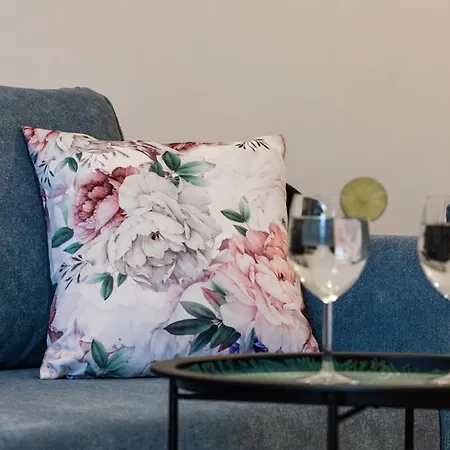 Kolejowa Z Antresola By Renters