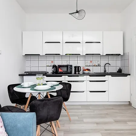 Appartement Kolejowa Z Antresola By Renters Miedzyzdroje